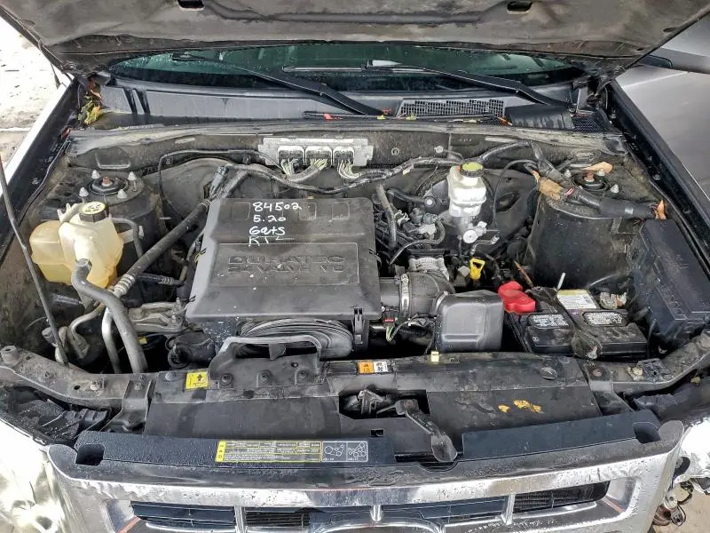 2011 FORD ESCAPE LIMITED  