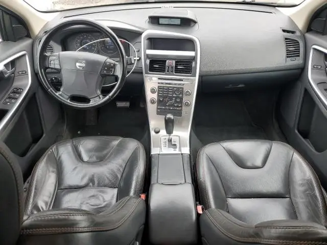 2010 VOLVO XC60 3.2  