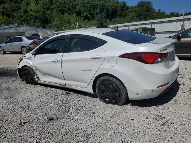 2016 HYUNDAI ELANTRA SE  