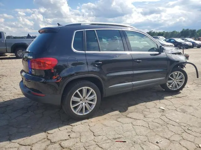 2015 VOLKSWAGEN TIGUAN S  