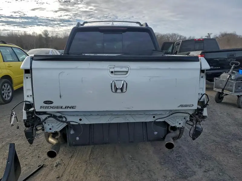 2021 HONDA RIDGELINE BLACK EDITION  