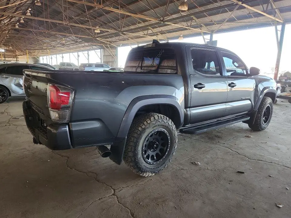 2018 TOYOTA TACOMA LIMITED  