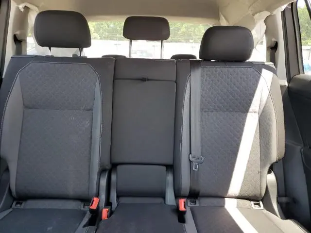 2021 VOLKSWAGEN TIGUAN S  