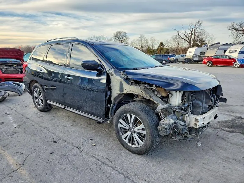 2018 NISSAN PATHFINDER SL  