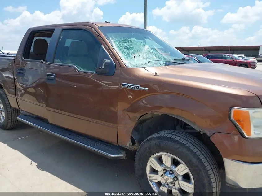 2011 FORD F-150 XLT