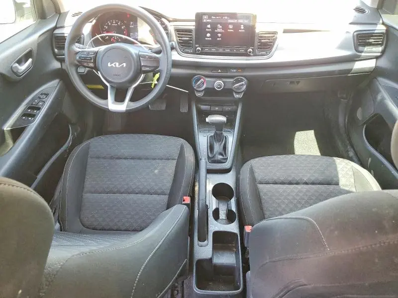 2023 KIA RIO LX  