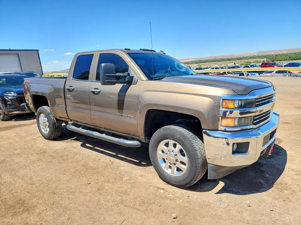 2015 CHEVROLET SILVERADO K2500 HEAVY DUTY LT  