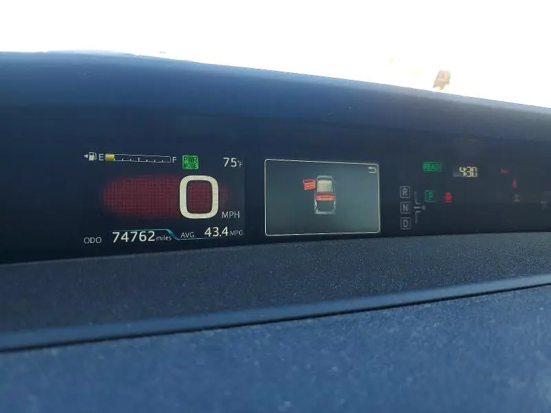 2017 TOYOTA PRIUS TWO  