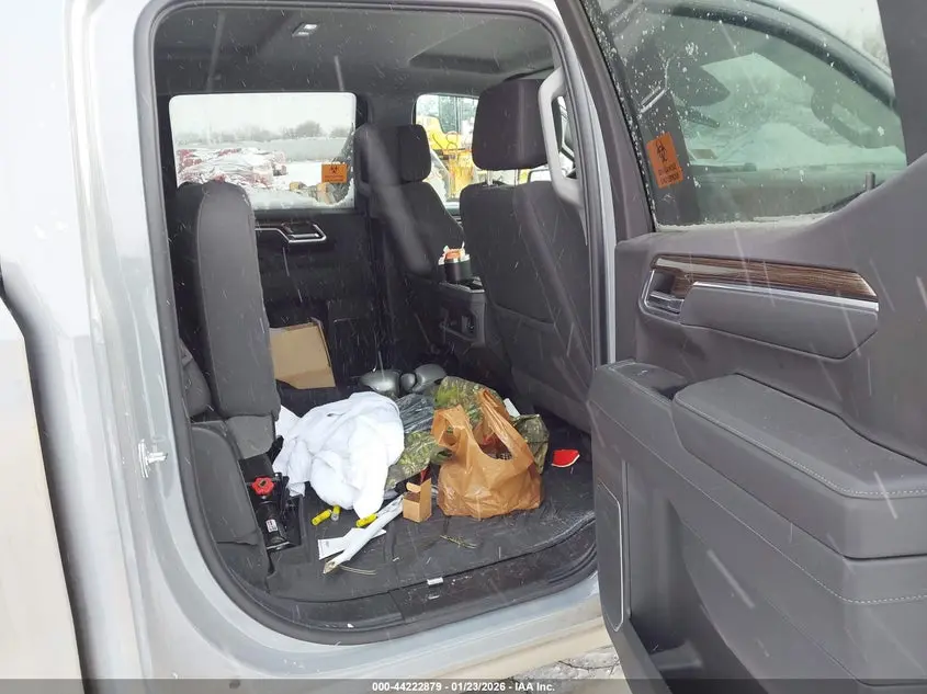 2025 CHEVROLET SILVERADO 1500 4WD  SHORT BED RST