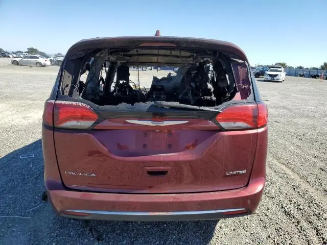 2017 CHRYSLER PACIFICA LIMITED  