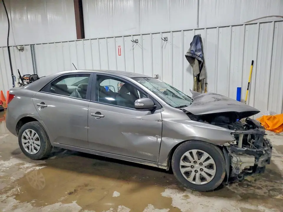 2010 KIA FORTE EX  