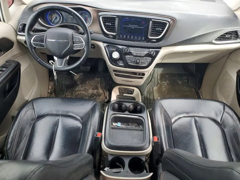 2017 CHRYSLER PACIFICA TOURING L  