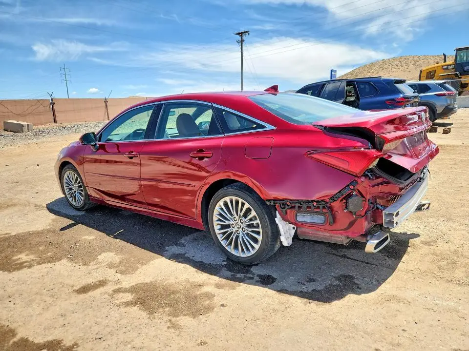 2019 TOYOTA AVALON LIMITED  