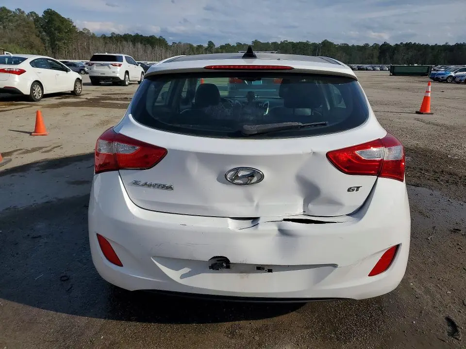 2013 HYUNDAI ELANTRA GT   