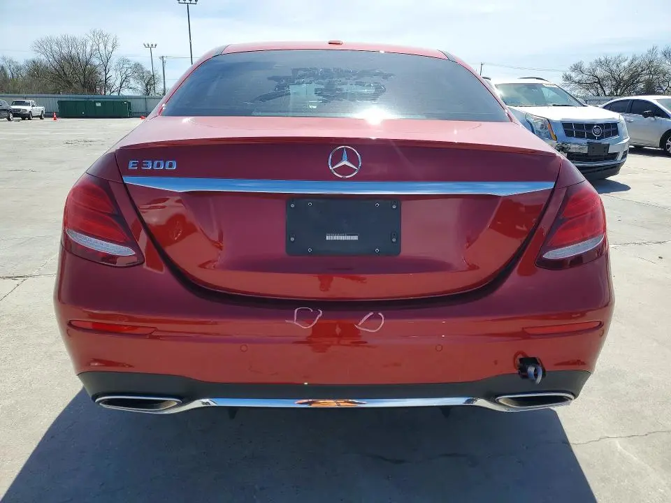 2018 MERCEDES-BENZ E 300  