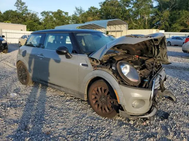 2015 MINI COOPER   
