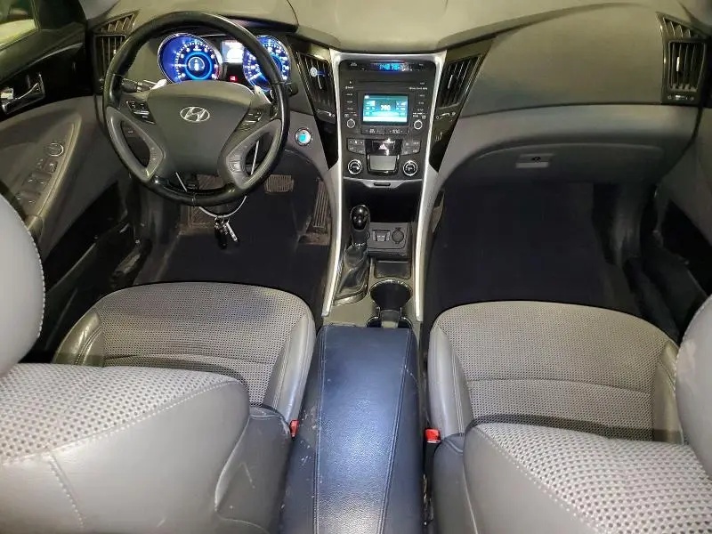 2014 HYUNDAI SONATA SE 2.0T  