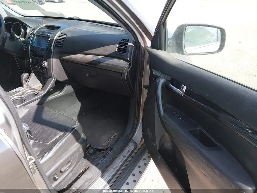 2012 KIA SORENTO SX V6