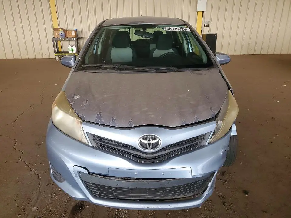 2013 TOYOTA YARIS 5-DOOR LE  