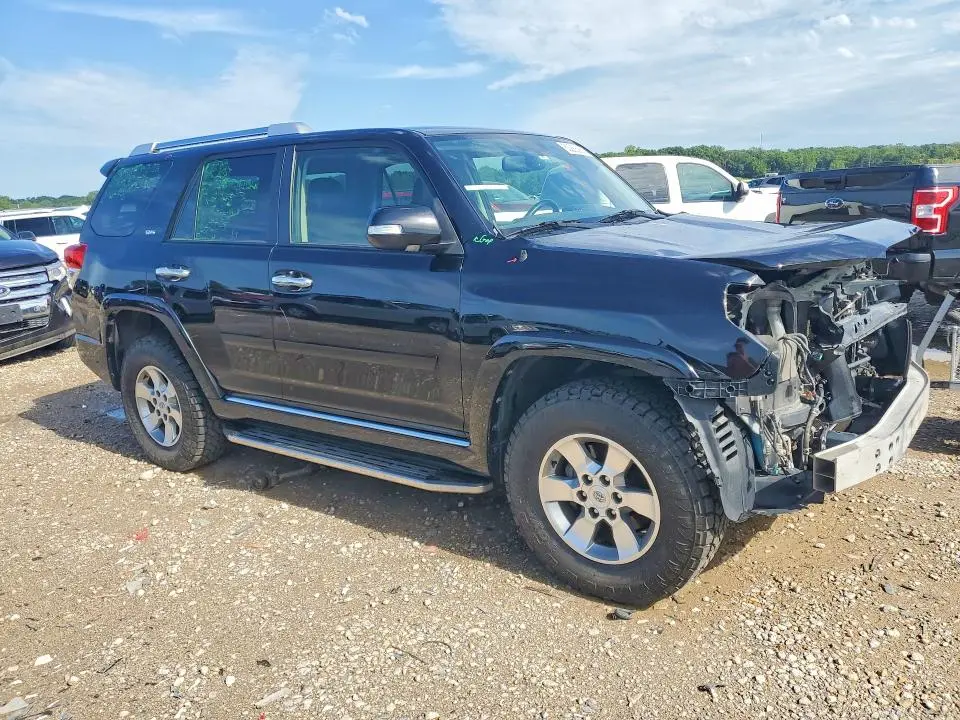 2013 TOYOTA 4RUNNER SR5  