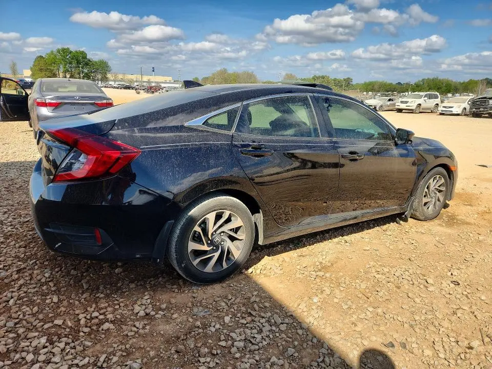 2018 HONDA CIVIC EX  