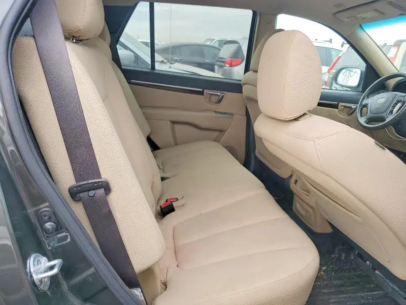 2012 HYUNDAI SANTA FE GLS  