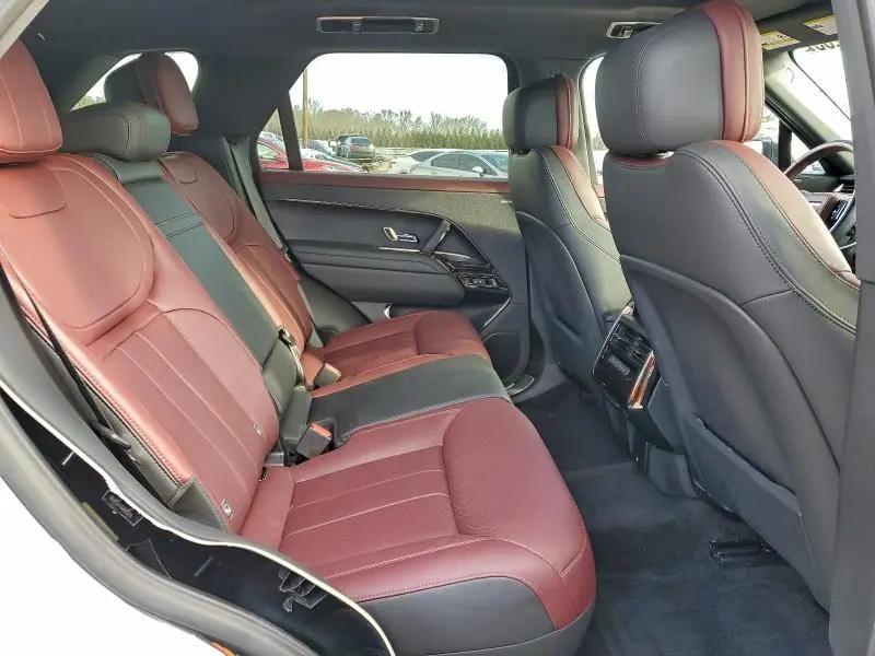 2024 LAND ROVER RANGE ROVER SPORT DYNAMIC SE  