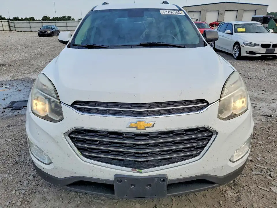2017 CHEVROLET EQUINOX LT  