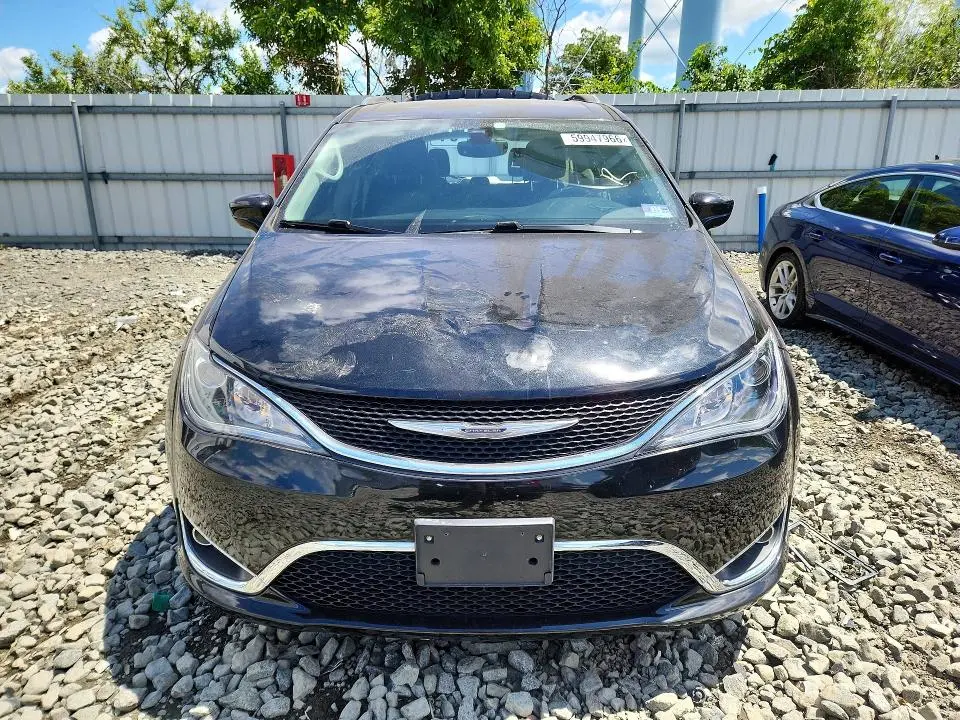 2017 CHRYSLER PACIFICA TOURING L PLUS  