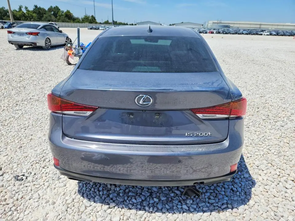 2017 LEXUS IS 200T  
