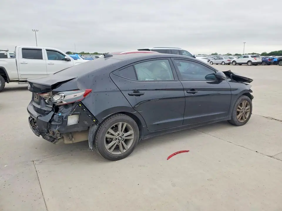 2018 HYUNDAI ELANTRA SEL  