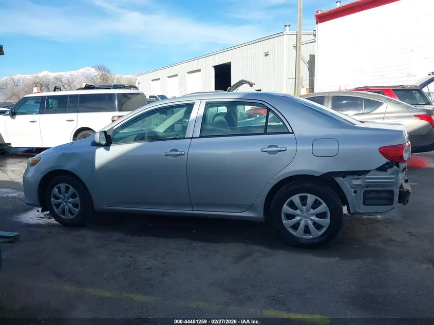2013 TOYOTA COROLLA L