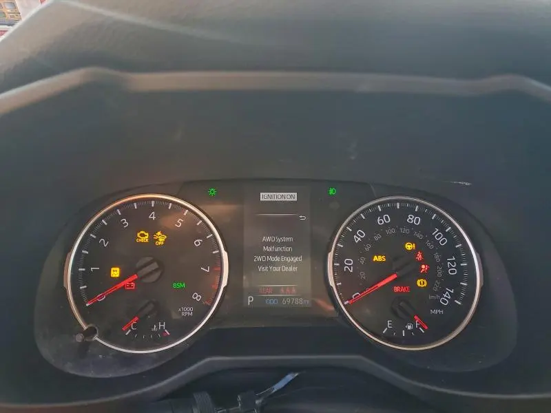 2020 TOYOTA RAV4 XLE PREMIUM  