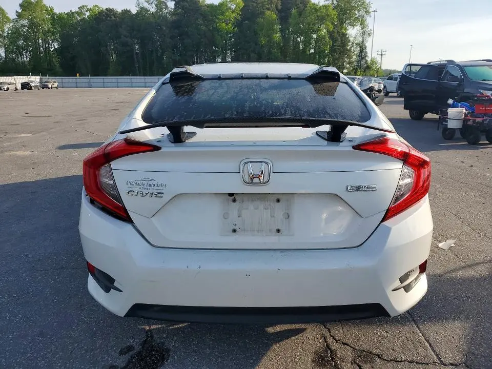 2016 HONDA CIVIC EX  