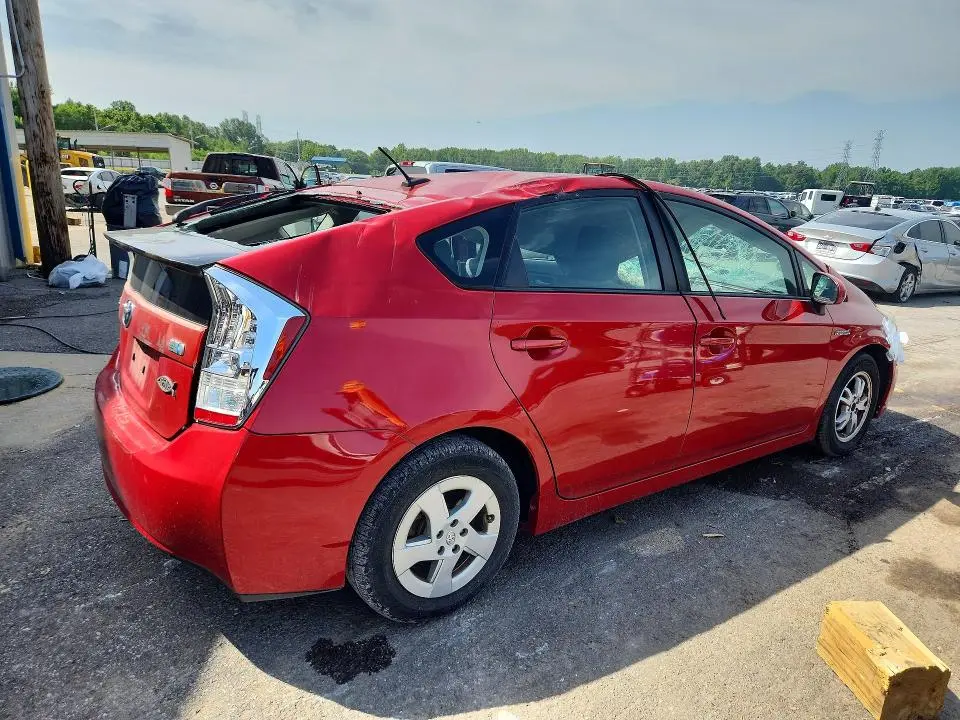 2010 TOYOTA PRIUS II  