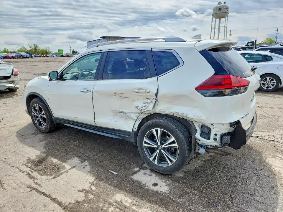 2020 NISSAN ROGUE SV  