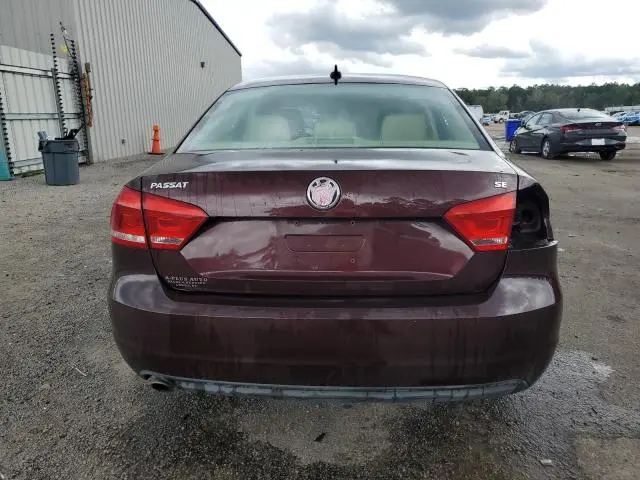 2013 VOLKSWAGEN PASSAT SE  