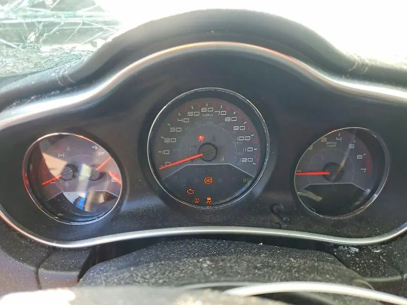 2013 DODGE AVENGER SE  