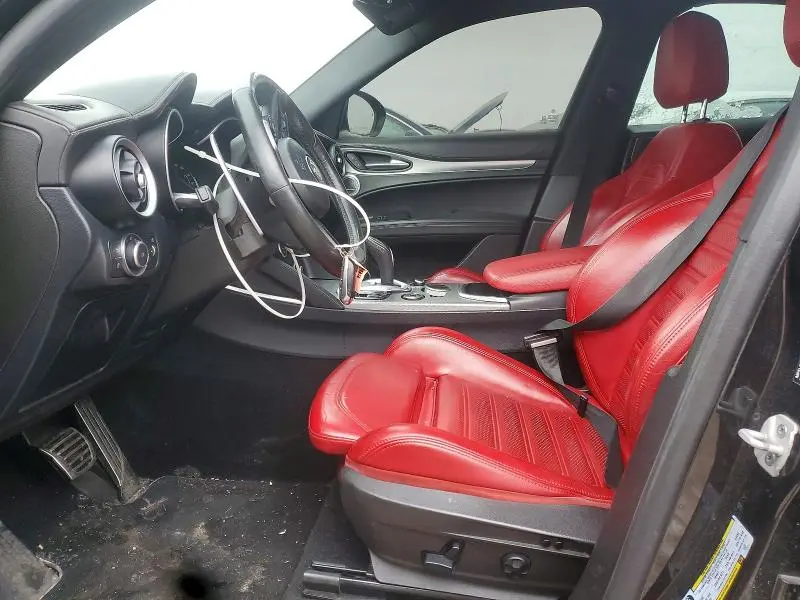 2022 ALFA ROMEO STELVIO TI  