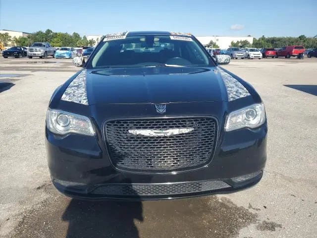 2019 CHRYSLER 300 TOURING  