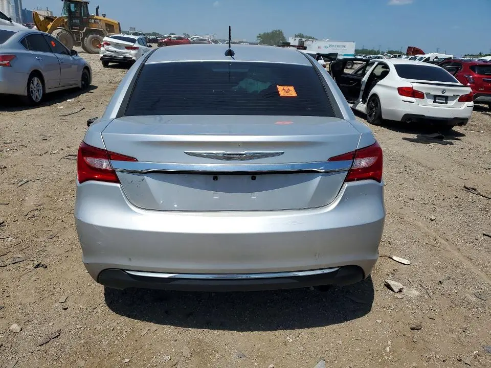 2012 CHRYSLER 200 LX  