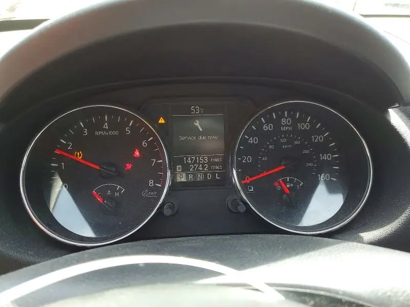 2011 NISSAN ROGUE S  
