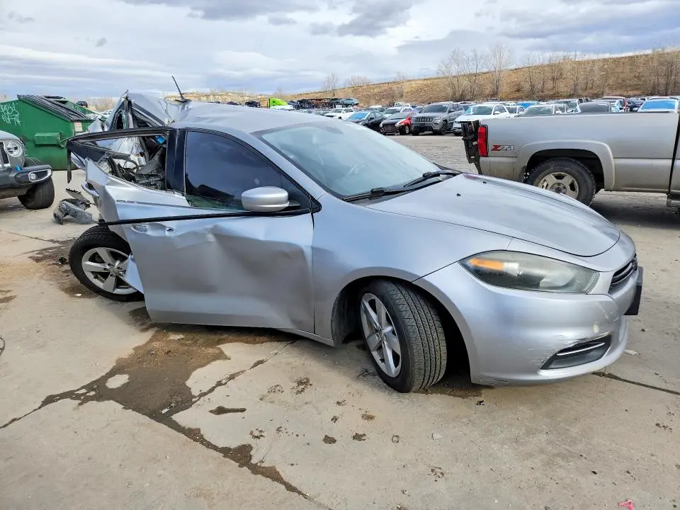 2015 DODGE DART SXT  