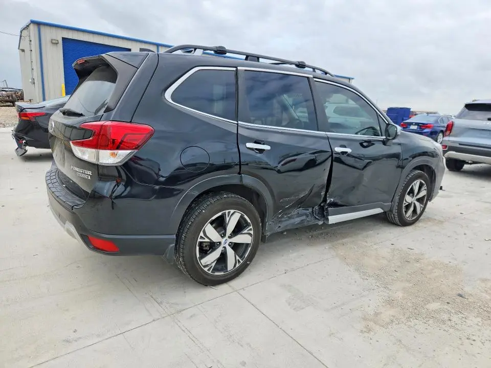 2019 SUBARU FORESTER TOURING  