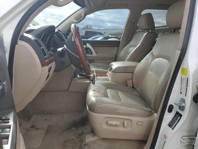 2013 TOYOTA LAND CRUISER   