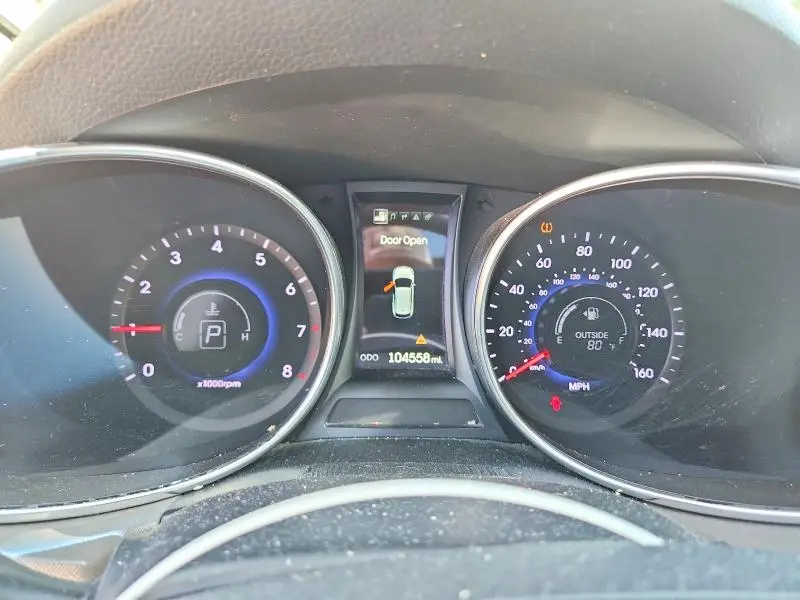 2016 HYUNDAI SANTA FE SE  