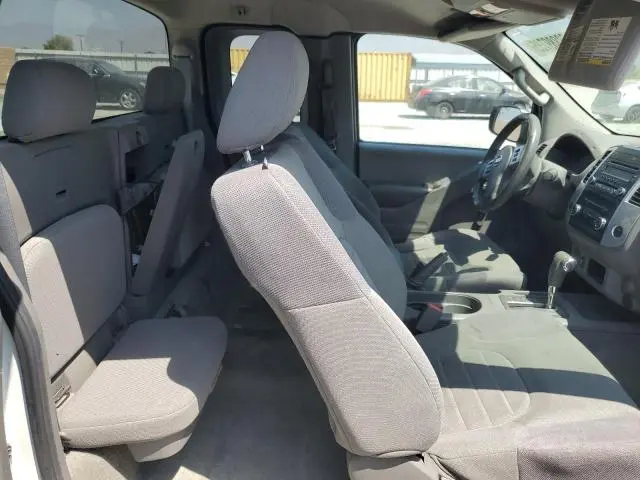 2016 NISSAN FRONTIER S  