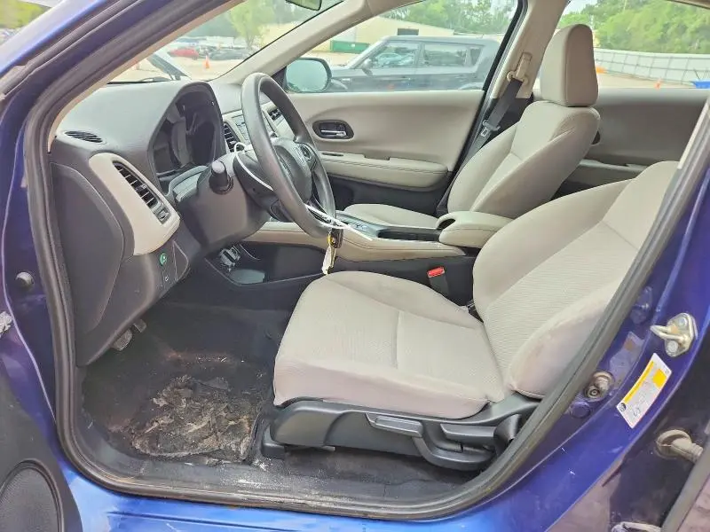 2017 HONDA HR-V LX  