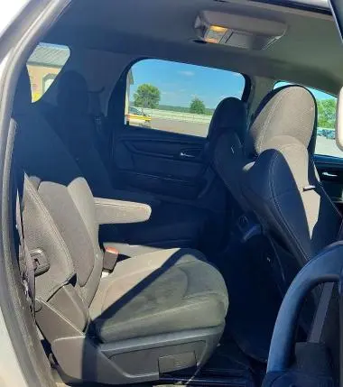 2013 GMC ACADIA SLE  