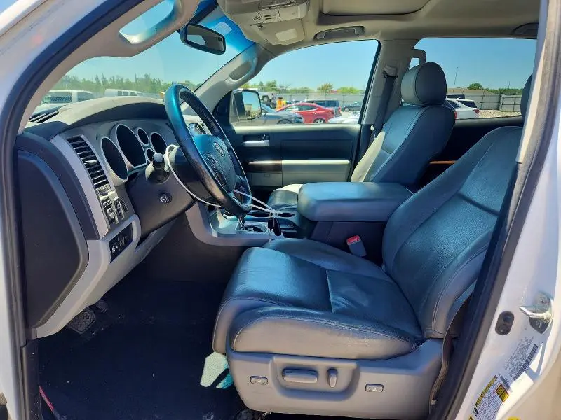 2012 TOYOTA TUNDRA CREWMAX LIMITED  